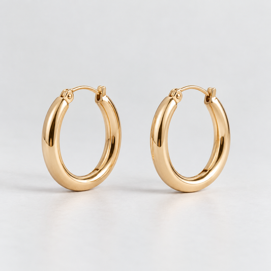 elvarinio Classic Gold Hoops — studio design visualization [main]. AI-generated; product specifications pending verification.