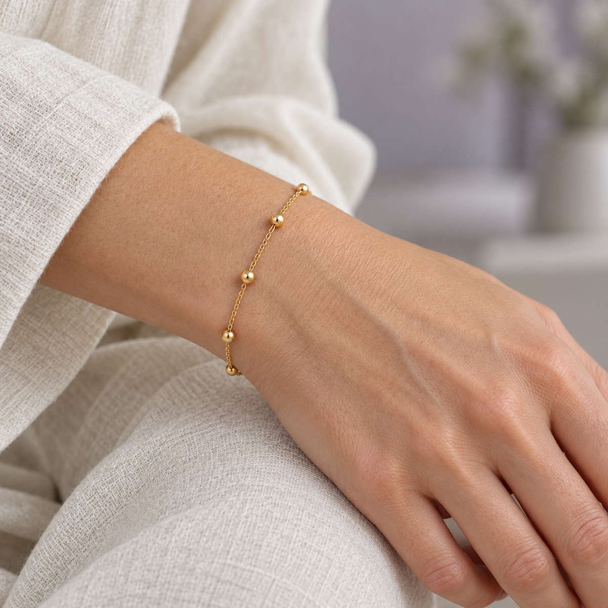 elvarinio Delicate Chain Bracelet — styled wearing visualization [lifestyle]. AI-generated; product specifications pending verification.